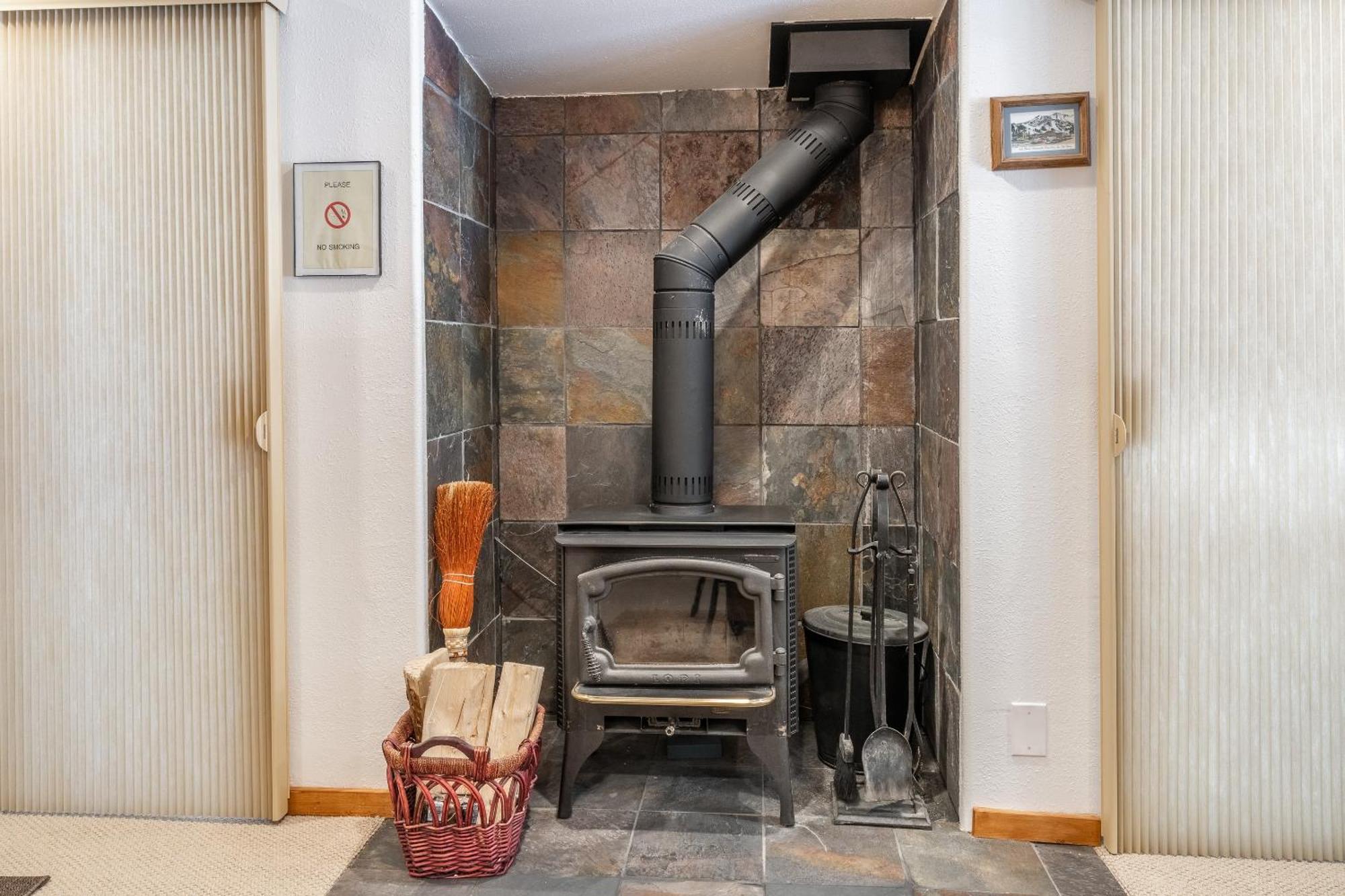 Hidden Valley Village #103 Nicely Updated 1 Bedroom 1 Bathroom Condo Short 10 Min Walk From Village Mammoth Lakes Rum bild